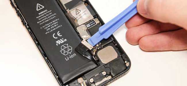 تعویض باتری باطری اورجینال ایفون 5 اپل در ماکروتل
